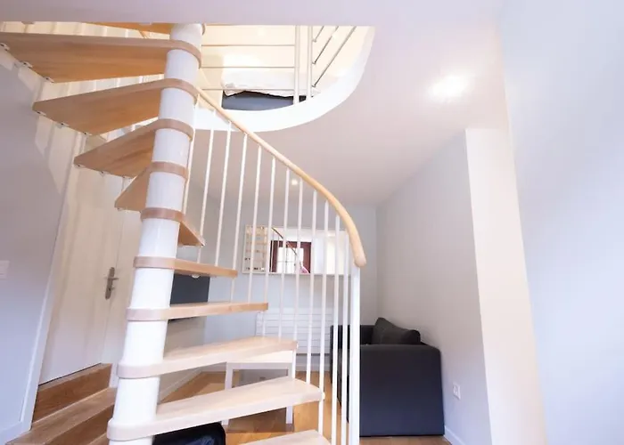 Studio-Duplex Tower