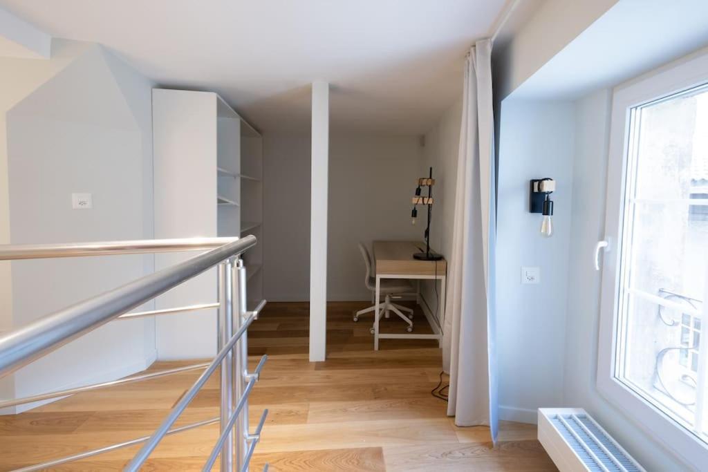 Studio-duplex Tower *